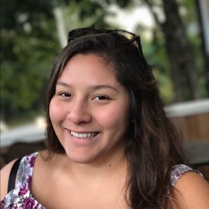 Meet your Posher, Tiffany